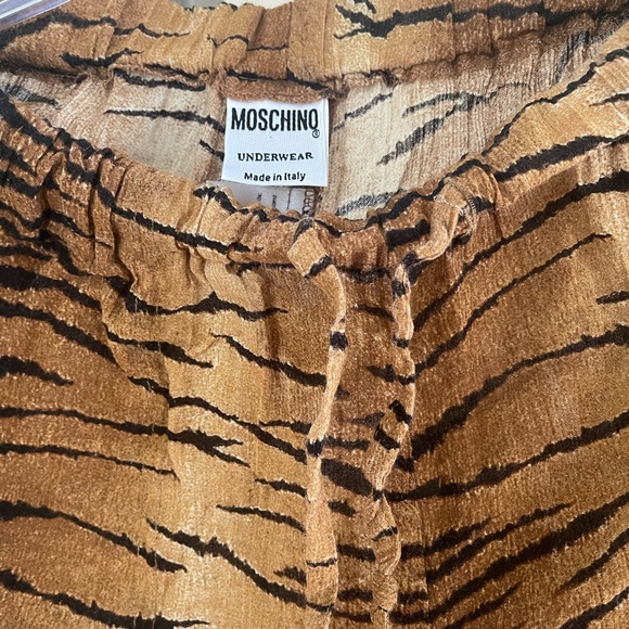 VINTAGE MOSCHINO animal print SWIM COVERUP Pants - Picture 5 of 13